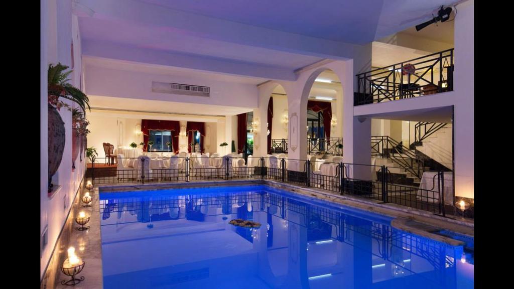 Hotel Castel Vecchio Кастель-Гандольфо Экстерьер фото