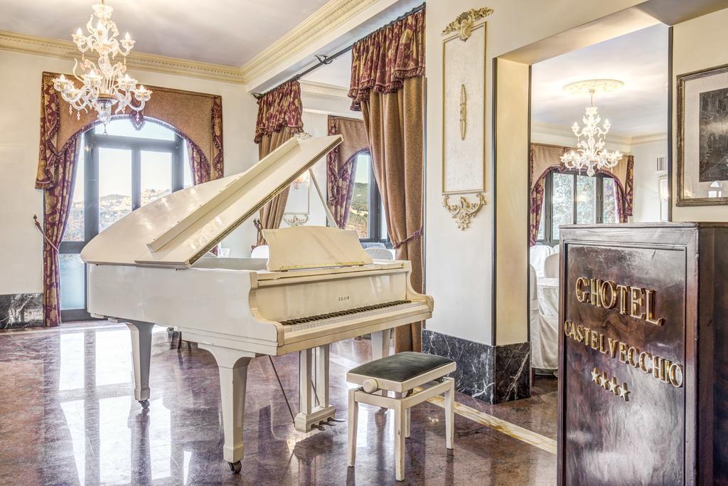 Hotel Castel Vecchio Кастель-Гандольфо Экстерьер фото