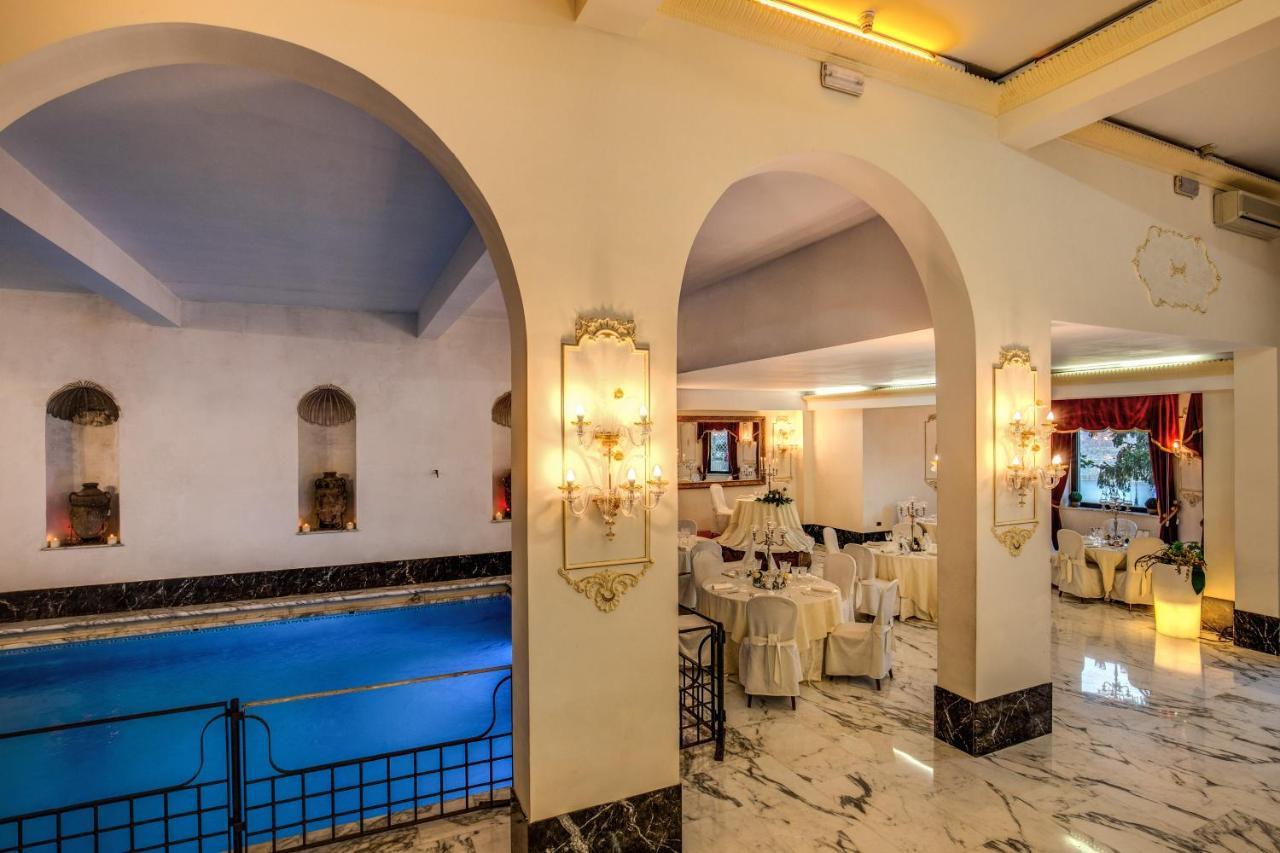 Hotel Castel Vecchio Кастель-Гандольфо Экстерьер фото